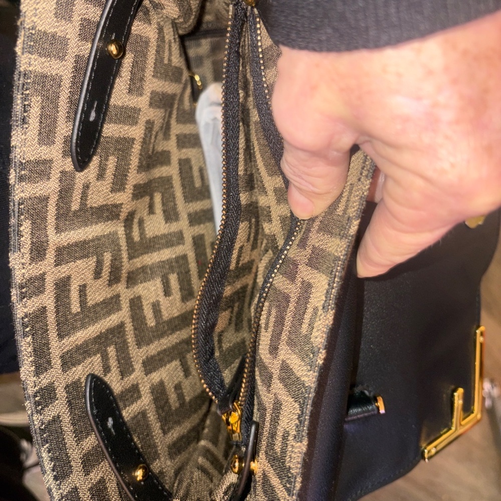 Versace fendi collaboration bag - Picture 6 of 6